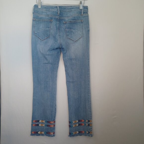 Driftwood Jeans Collette Embroidered Blue Denim Raw Hem Cropped Length Womens 26 - Picture 12 of 13